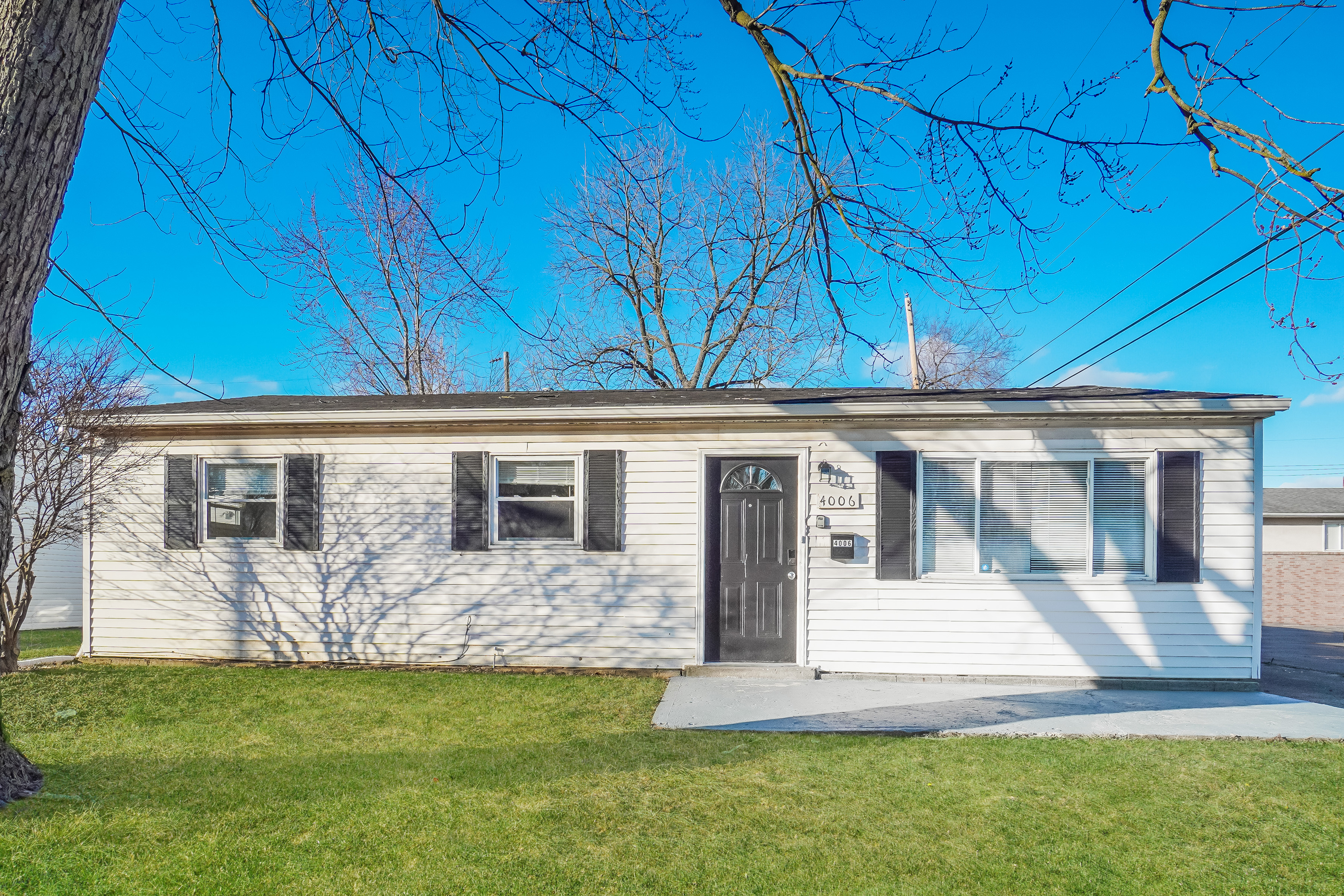 4006 Carlton Ave Columbus, OH 43227